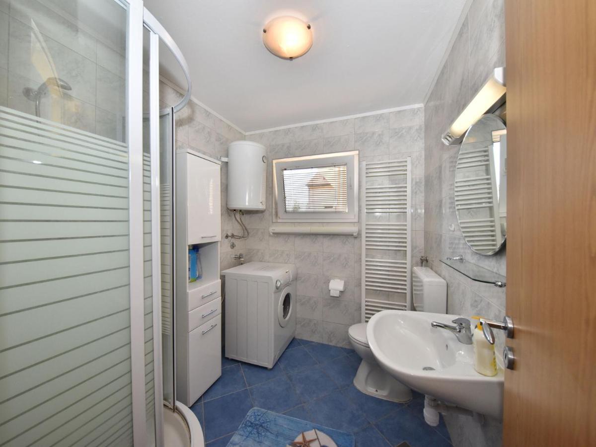 Traditional Apartment In Zadar With Garden Buitenkant foto